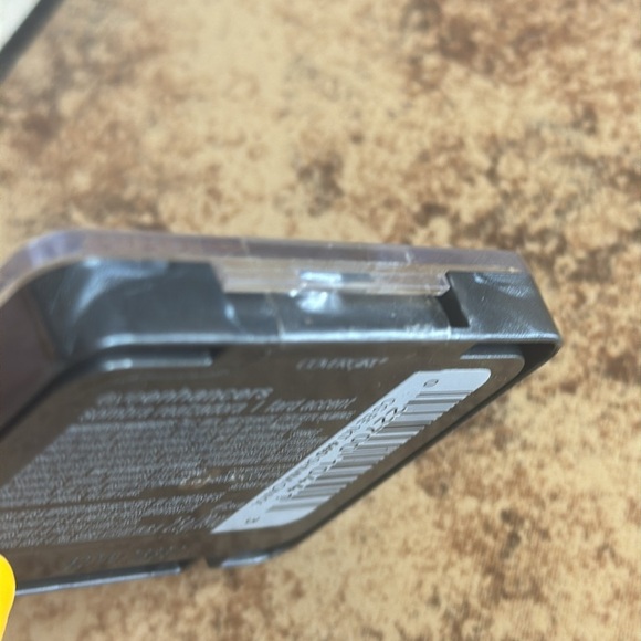 Cover Girl Eye Enhancers Eye Shadow 440 Shimmering Onyx discontinued - Picture 5 of 5